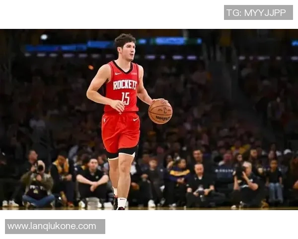 乌度卡最后两场季前赛 首发球员的上场时间将提升到接近30分钟